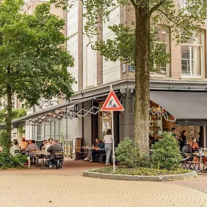 https://liev-amsterdam-cozy-boutique-suite-in-the-pijp.thehaguehotels.net