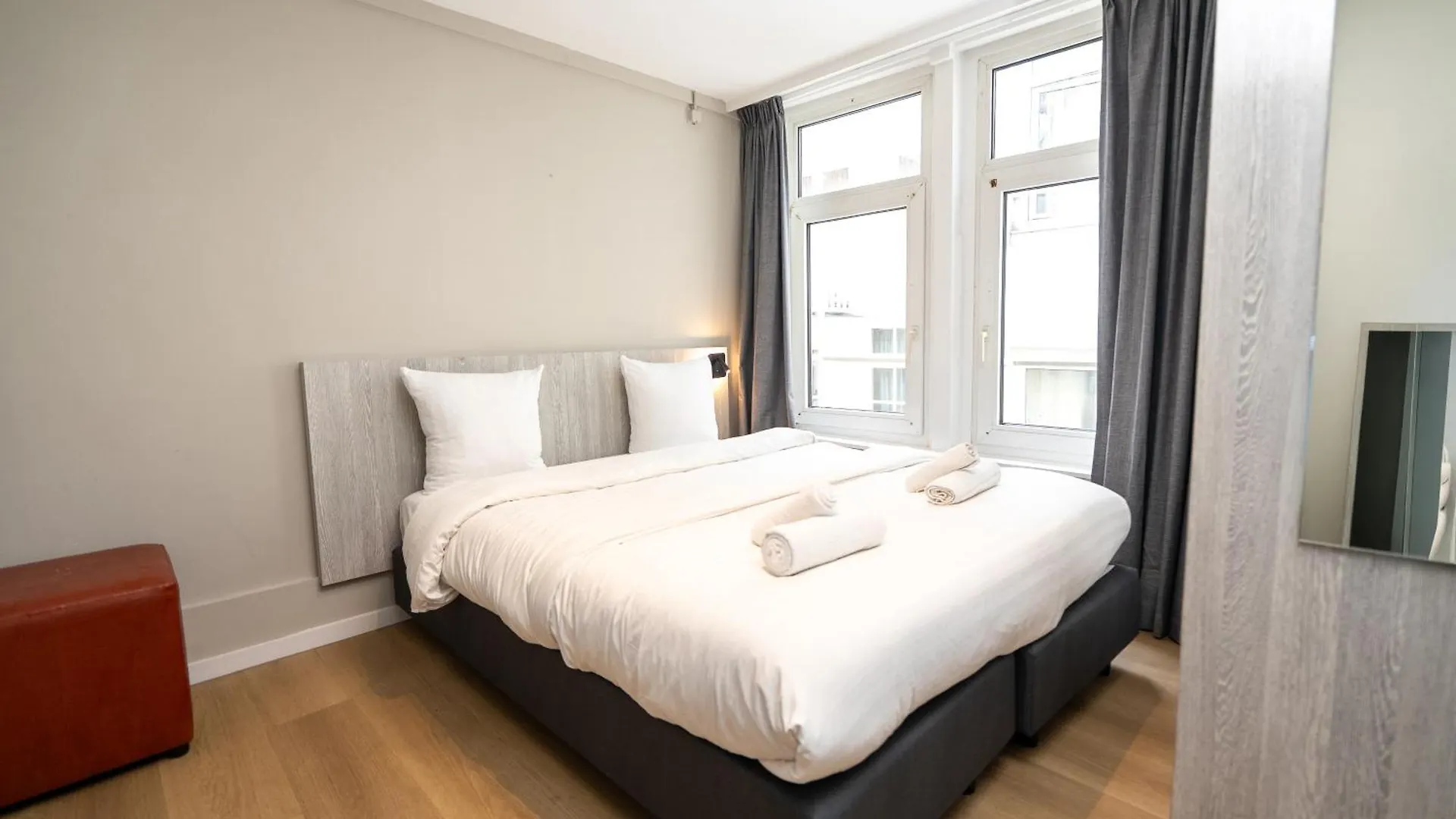 The Crown Hotel Amsterdam