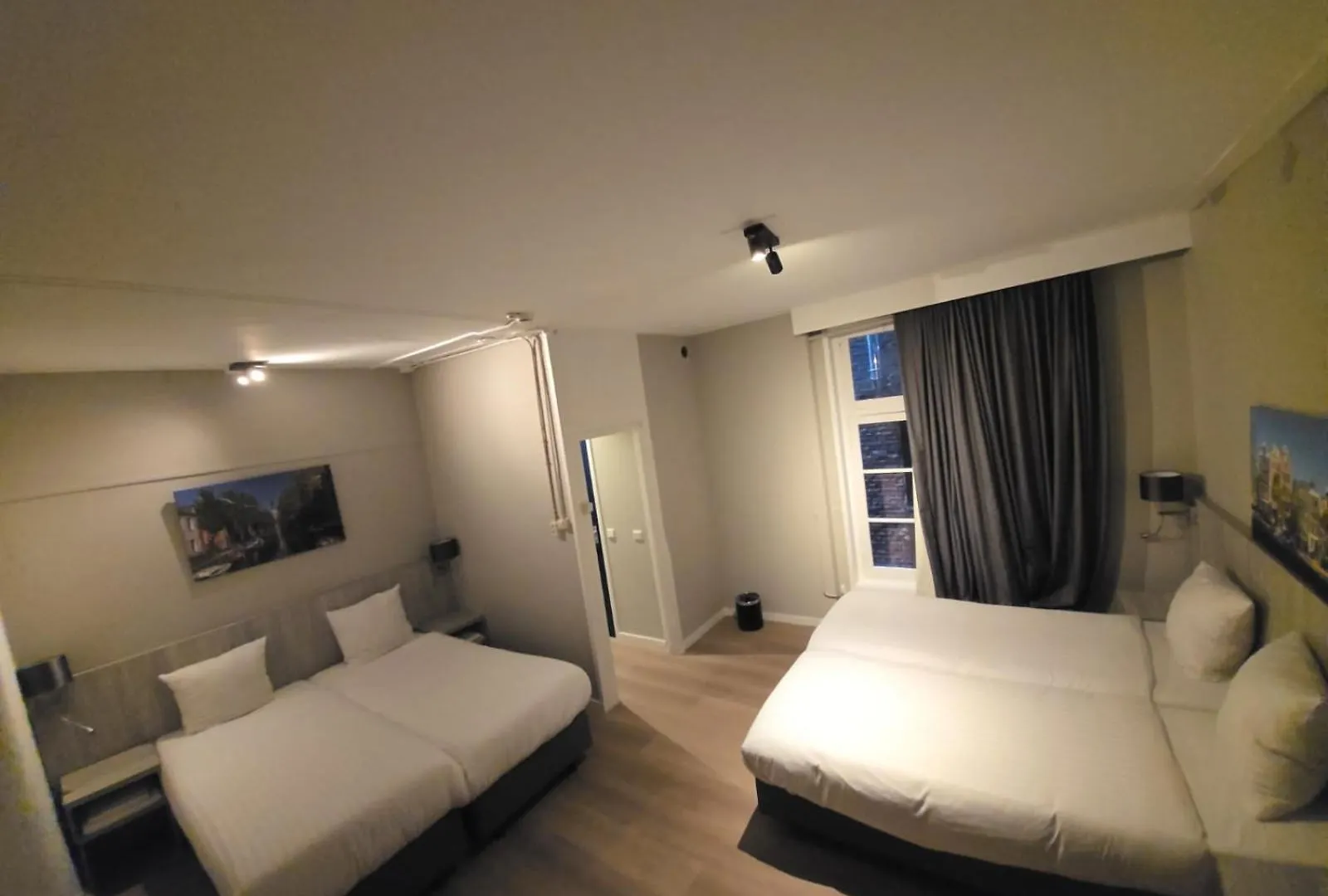 Crown Hotel Amsterdam Netherlands